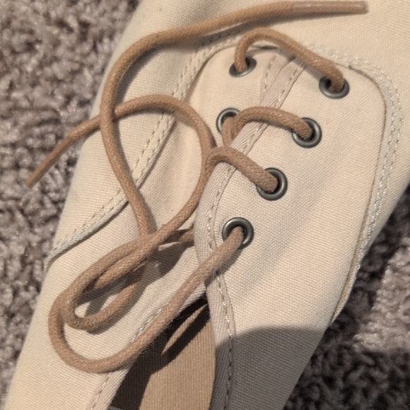 Keds Light Tan Canvas Sneakers - Picture 4 of 6